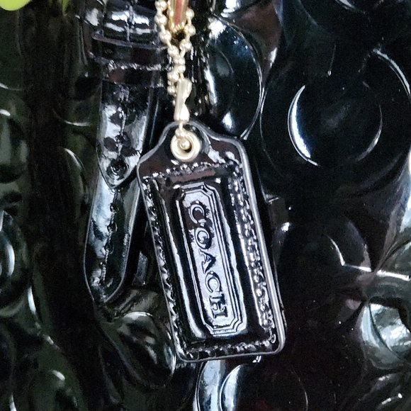 Coach Peyton F50540 OP Art Embossed Small Black Patent Leather Satchel - Picture 15 of 15